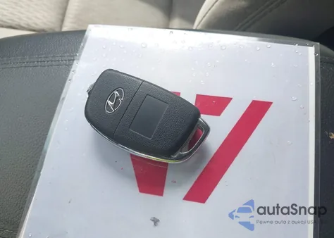 2016 Hyundai Santa Fe Sport 2.4L from USA, damaged, VIN 5XYZTDLB7GG330306